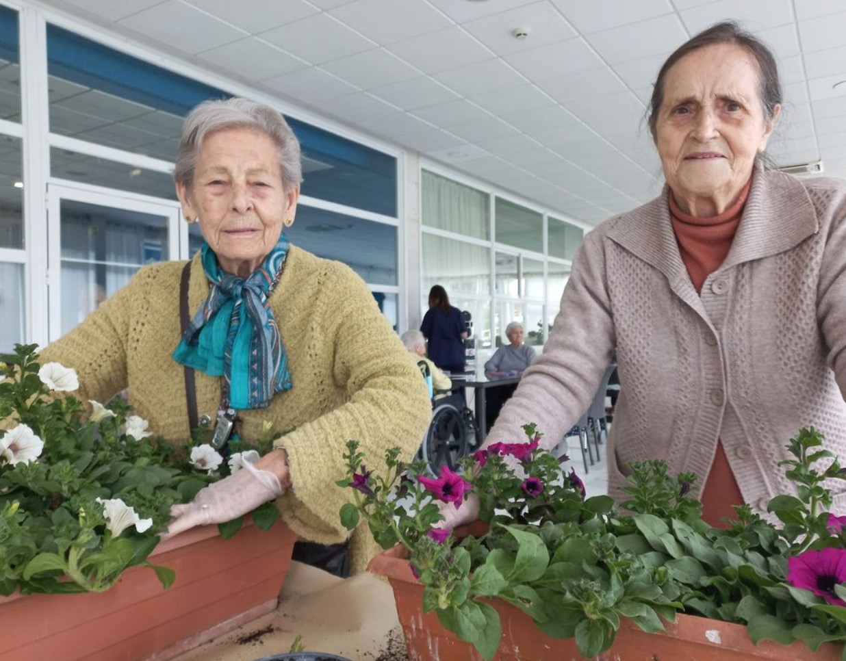 La primavera ha llegado a Urbanización de Mayores