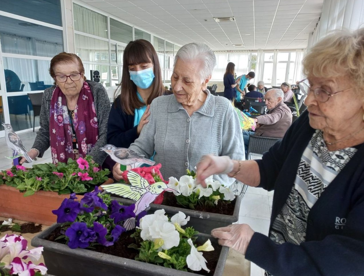 La primavera ha llegado a Urbanización de Mayores