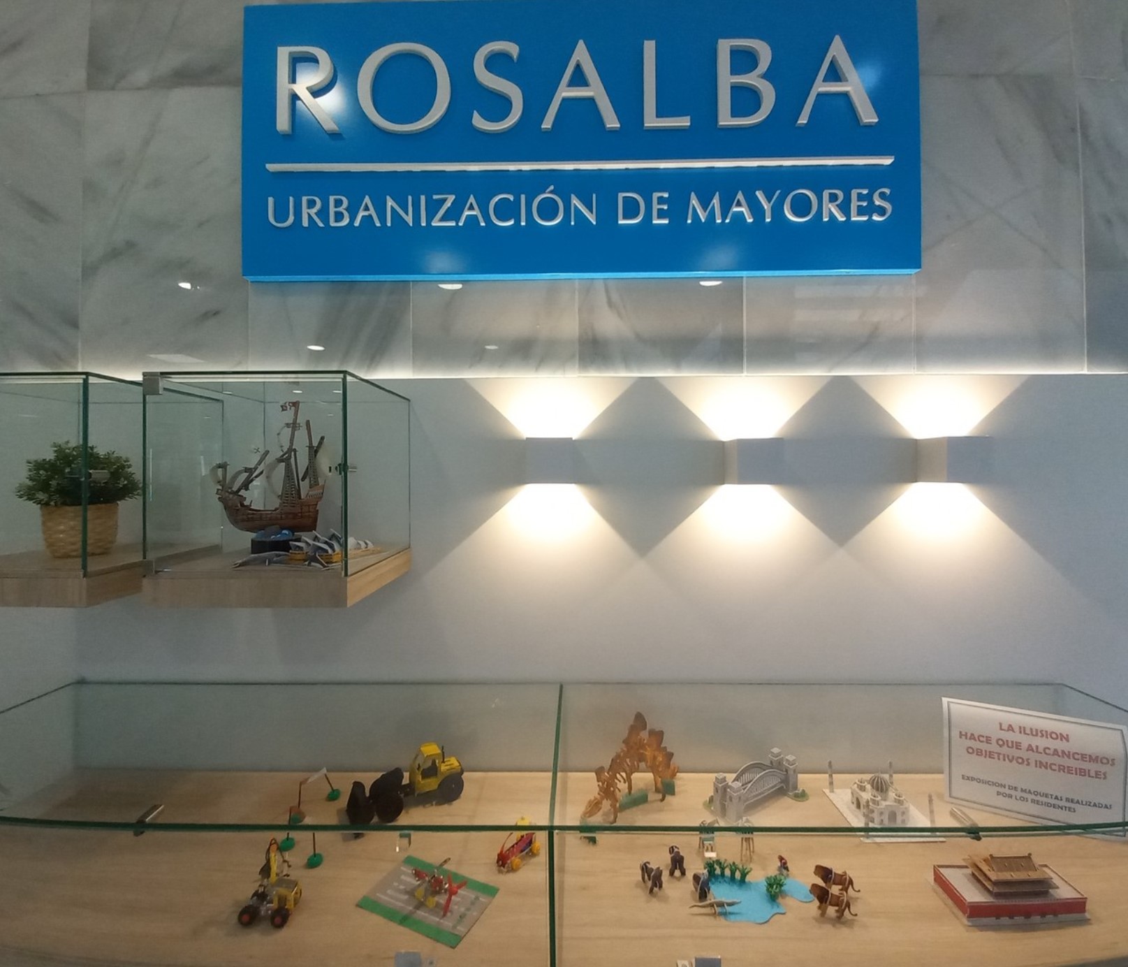 Exposición de modelismo en Urbanización de Mayores